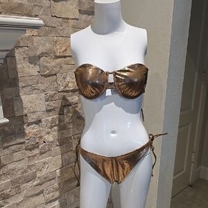 NWT Lulus Gold Strapless Bikini Set SZ (L)